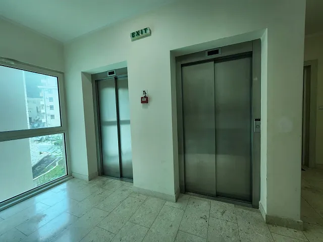 2-Zimmer-Wohnung, 46 m² in Bečići mit Meerblick — photo 10